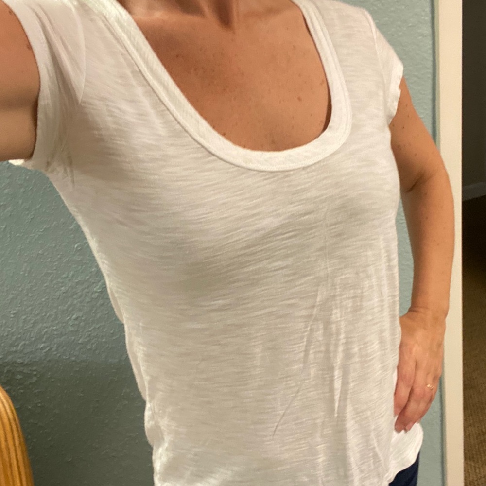 James Perse Women’s Size 4 White Tee